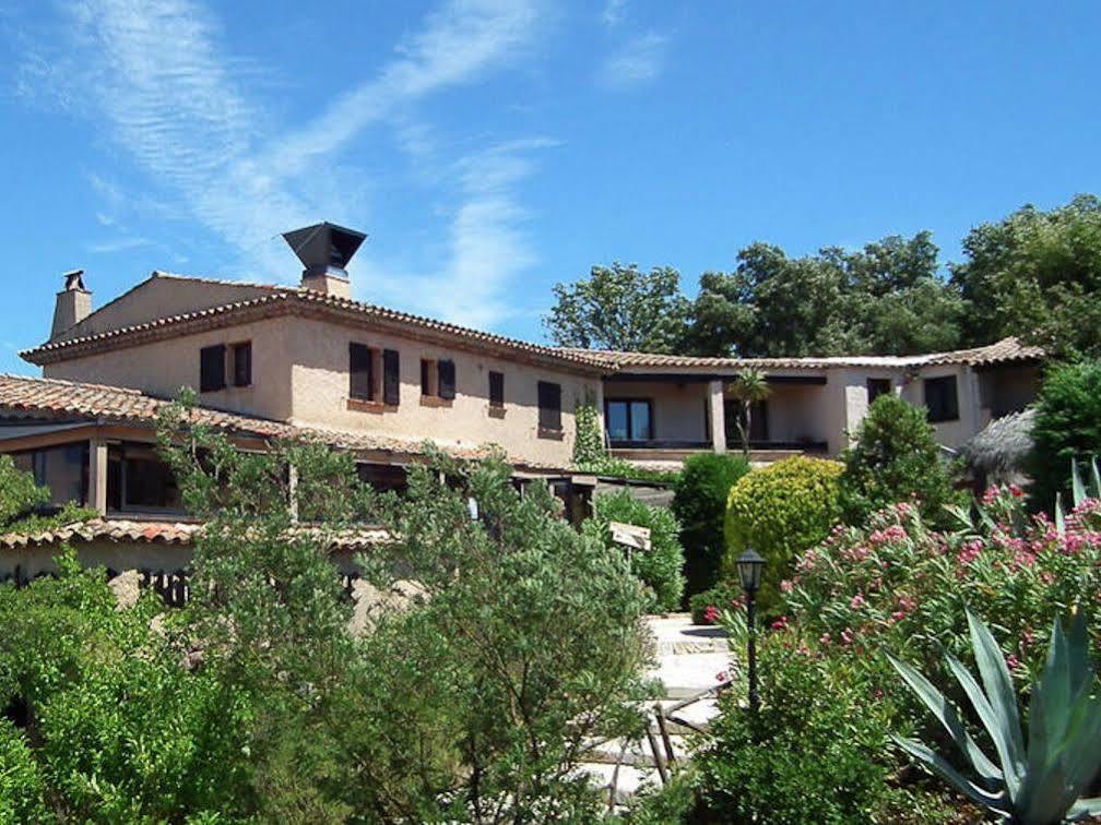 L'Estirado Des Adrets Hotel Les Adrets-de-l'Esterel Bagian luar foto